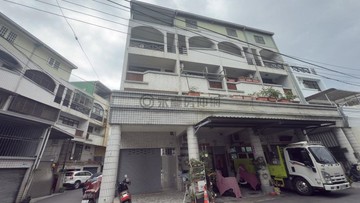 仁武商圈邊間騎樓透天｜高雄市仁武區鳳仁路