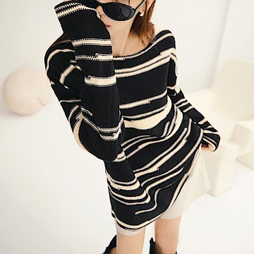 OB嚴選-率性不規則撞色條紋長版針織上衣