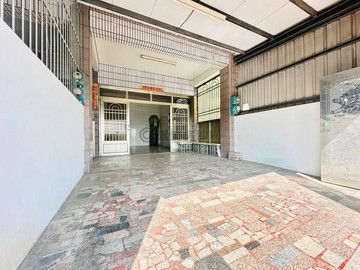 萬丹市區✨臨路✨車庫透天｜屏東縣萬丹鄉新南路