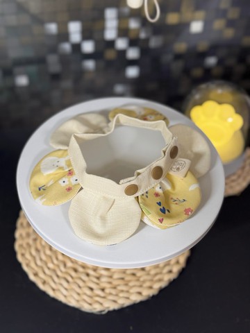 野兔日記—寵物花瓣領巾