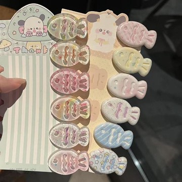 優選下殺🎁可愛圖案清透髮夾亮晶晶夏日清透小魚劉海夾卡通百搭少女頭飾女B9f2