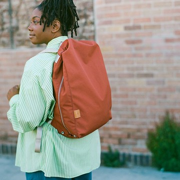 【LOJEL】NIRU 可擴充容量 萬用後背包 (小) - 赤陶色