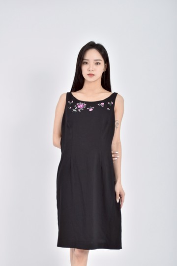 (S) donna ricco禮服無袖刺繡黑色洋裝