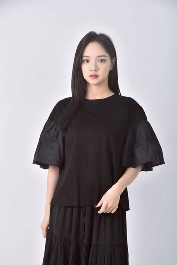 (M) united arrows荷花邊黑色短袖上衣