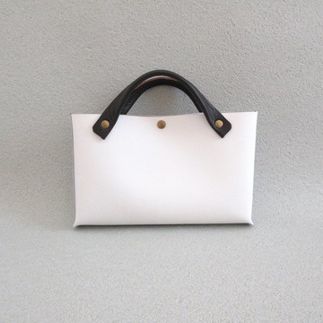 手縫・單獨拿著也很吸睛・牛革・包中包・手工縫製・084