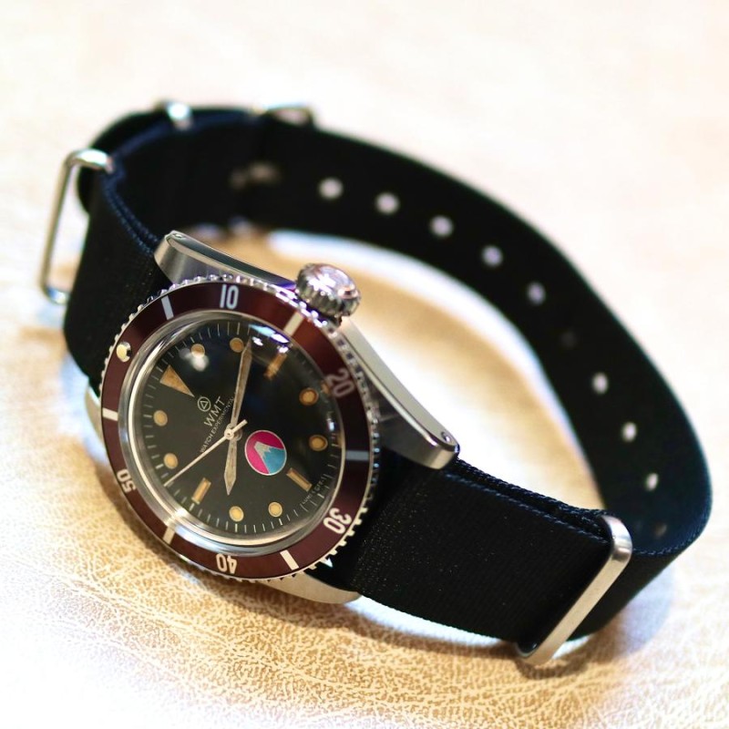 WMT WATCH】MT.Fuji / Diver Burgundy Aged / 腕時計 メンズ おしゃれ