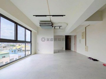 +東區頂級視野帝王戶．坐擁山景室內40坪大空間｜台中市東區振興路