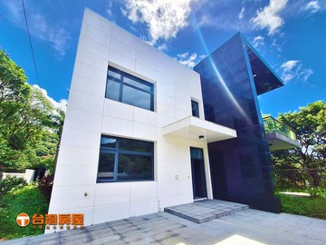 戀(練家子)陽明山清水模風全新獨棟別墅登場｜台北市士林區新安路