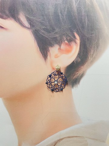 【日本傳統工藝】mizuhiki 細緻水引編織 x 珠飾點綴，編織「結緣」的耳環