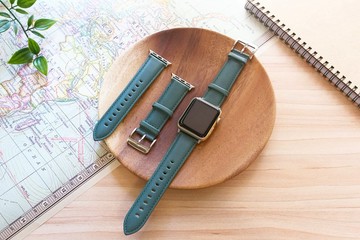 【出清福利品】義大利真皮手工錶帶 夜幕綠  APPLE /Garmin/22mm