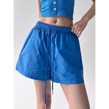 今年流行2025夏季超火夏裝新款寬松闊腿運動短褲女高個百搭a字褲