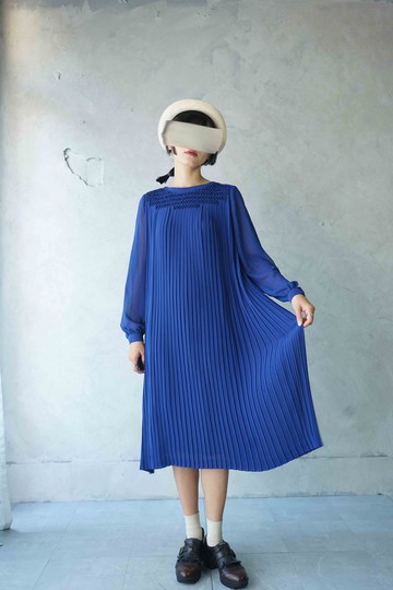 尋寶古著-寶藍色精緻手工細節壓摺雪紡仙氣復古洋裝