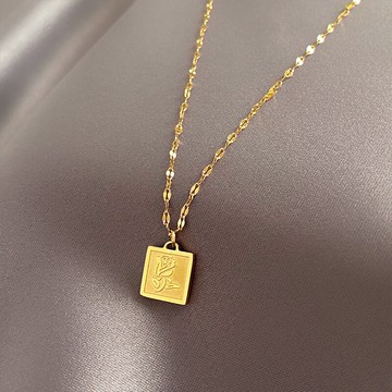 小眾設計玫瑰花方牌項鏈女夏輕奢氣質鎖骨鏈新款時尚簡約頸鏈