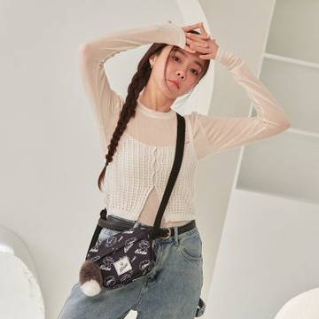 【DISNEY】魯斯佛-側背包-黑 PTD24-G7-62BK