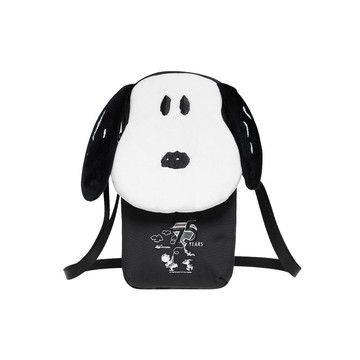 【SNOOPY】史努比75週年造型隨身包-黑色 BCP24Q09BK