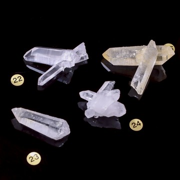 重啟內在力量 |白水晶柱 白水晶 正能量 萬用水晶 原礦 擺件 握件 水晶柱  3CS12-22,23,24,25