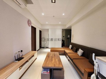 單元二潤隆社區綠海景觀戶漂亮裝潢+平面車位｜台中市南屯區龍富十二街