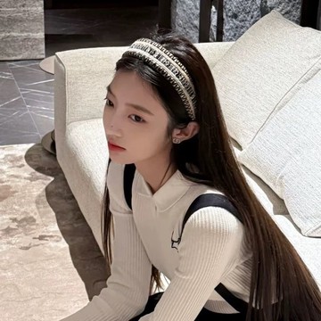 免運🔥宋仁何同款編織寬邊髮箍女新款高級感頭箍日常外戴高顱頂頭飾彈力髮圈 髮夾 鯊魚夾 发饰 髪箍 頭箍 髮束 皮筋