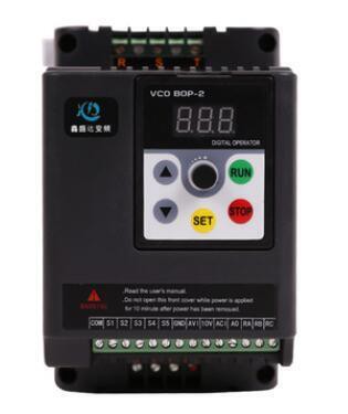 【可開發票】變頻器0.75-1.5-2.2-4-5.5-7.5KW15單相220轉三相380V電機調速器 巷尾