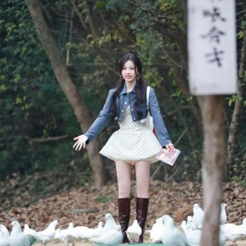 Lsoul虞書欣同款白色波點連衣裙  純欲少女風吊帶短裙jennie私服