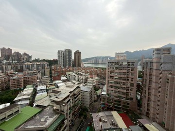 捷運極品高樓平車｜新北市淡水區民族路