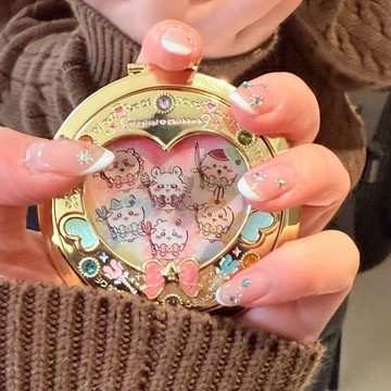 小包臺灣新品上市🐴🌟日系chiikawa吉伊卡哇魔法少女雙面鏡子小八烏薩奇便攜金屬化妝鏡🌟