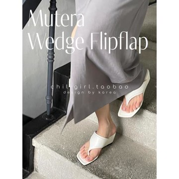 CHILIGIRL設計師款拖鞋法式2025年東大門夾趾坡跟涼拖女夏季外穿