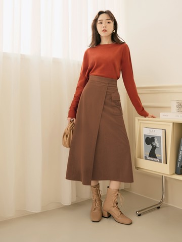 純色燈芯絨後鬆緊開衩A字長裙