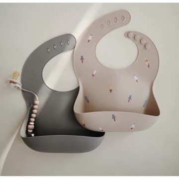 美國 Mushie 矽膠圍兜 立體圍兜 食品級矽膠圍兜 防水圍兜 防漏圍兜 矽膠圍兜