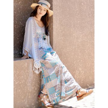 云南大西北旅游穿搭女裝夏海邊吊帶流蘇民族風波西米亞沙灘裙套裝