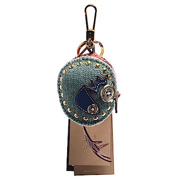 BURBERRY Thomas經典格紋小雞造型鈕釦/鉚釘裝飾鑰匙圈/吊飾(暈粉)