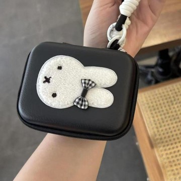 ✨臺灣出貨✨簡約韓系米菲兔ccd收納包可愛毛絨刺繡相機包便攜防壓防摔保護套