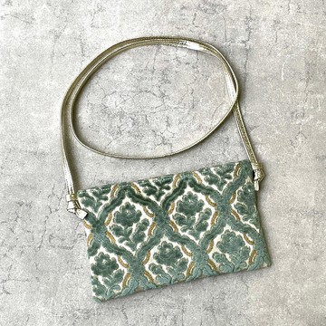 蔓藤花紋圖案面料和皮革智能手機手拿包綠