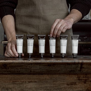 NEW【LE LABO】 香氛護手霜 30ml | 6種經典香氛香味 | 生日禮物推薦 送男友 送女友 母親節禮物