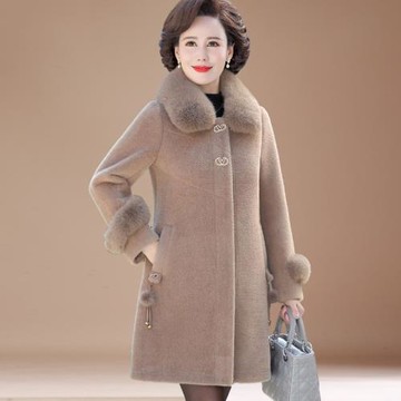 皮毛一體中年人媽媽裝外套中長款中老年女冬裝洋氣上衣羊羔絨大衣