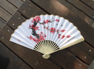 梅花娟布摺扇典藏組 含底座與扇套