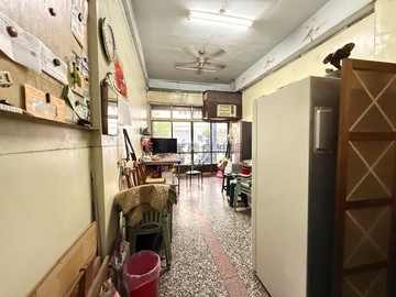 超級戰區雙百貨大地坪傳家寶賺錢店面｜屏東縣屏東市林森路