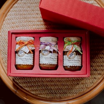 打動心的味道【B de L】小銅鍋法式手工頂級果醬 - 120克 (3入禮盒) 代寫卡片 伴手禮 年節送禮 春節禮盒 用禮盒表心意 送禮推薦 馬上幸福