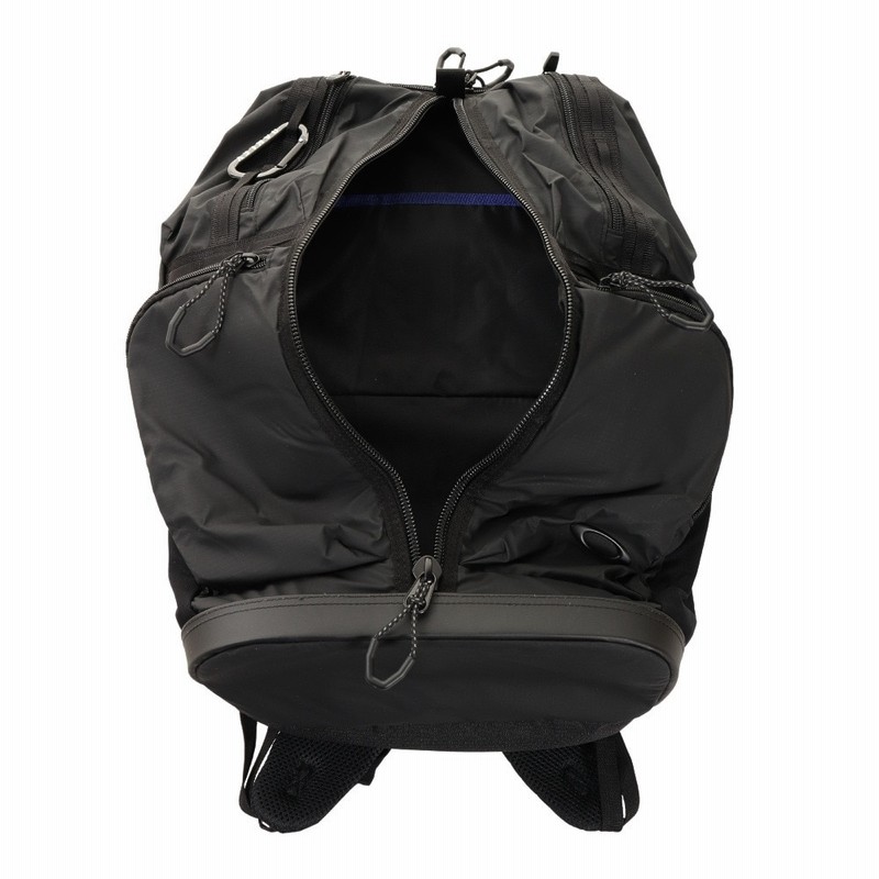 Oakleyバッグ ポーチリュック エッセンシャル バックパック M 24l 防水 軽量 Fos 02eブラック 通販 Lineポイント最大1 0 Get Lineショッピング