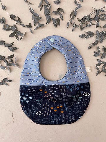 外星小林地     手工純棉六層紗水滴圍兜口水巾