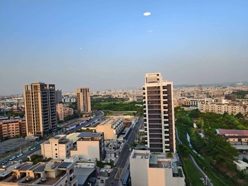 ★榮總商圈 / 精美景觀 / 2房2衛+平車｜高雄市仁武區霞海南二街