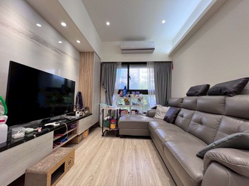 稀有耘萃面公園優質三房車(有充電樁)｜新北市淡水區濱海路二段