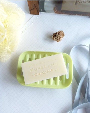 PUREGEMS。蜂膠。橄欖甜杏仁。乳香薰衣草甜橙。手工小皂