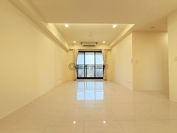 聚合發君大院｜朝南視野戶｜永久棟距｜鄰近15期｜台中市大里區長興一街