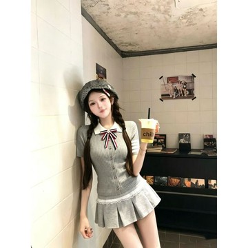 【台灣出貨】HK 原創百搭韓繫條紋針織短袖 蕾絲半裙套裝 新款 小眾 出片 短袖 蕾絲 針織 針織短袖 蕾絲短袖 短袖針