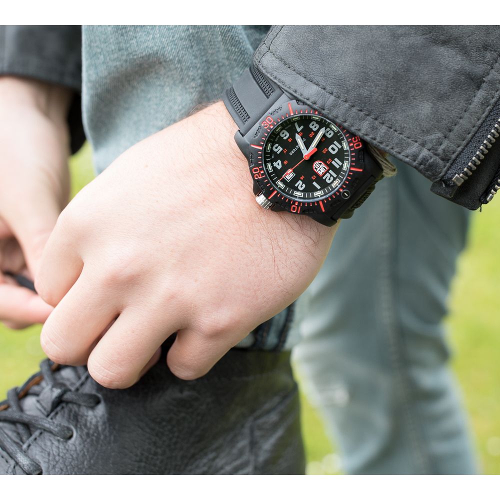 完全送料無料 ルミノックス LUMINOX 時計 8880SERIES Ref.8895