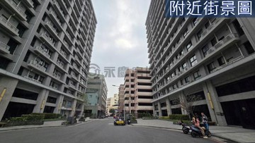 低總價//楠梓台積電輕屋齡//全屋裝潢//三房｜高雄市楠梓區朝明路