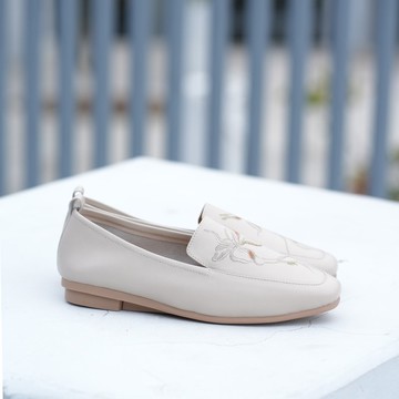 刺繡樂福鞋-靜花影(米白)