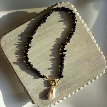 天然石不規則黑瑪瑙巴洛克淡水珍珠短項鏈歐美時尚情侶鎖骨鏈配飾