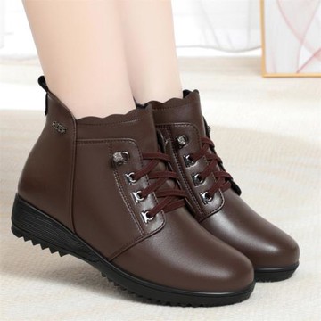 中老年媽媽短靴保暖棉鞋女冬加絨加厚軟底真皮羊毛防滑老人皮鞋42